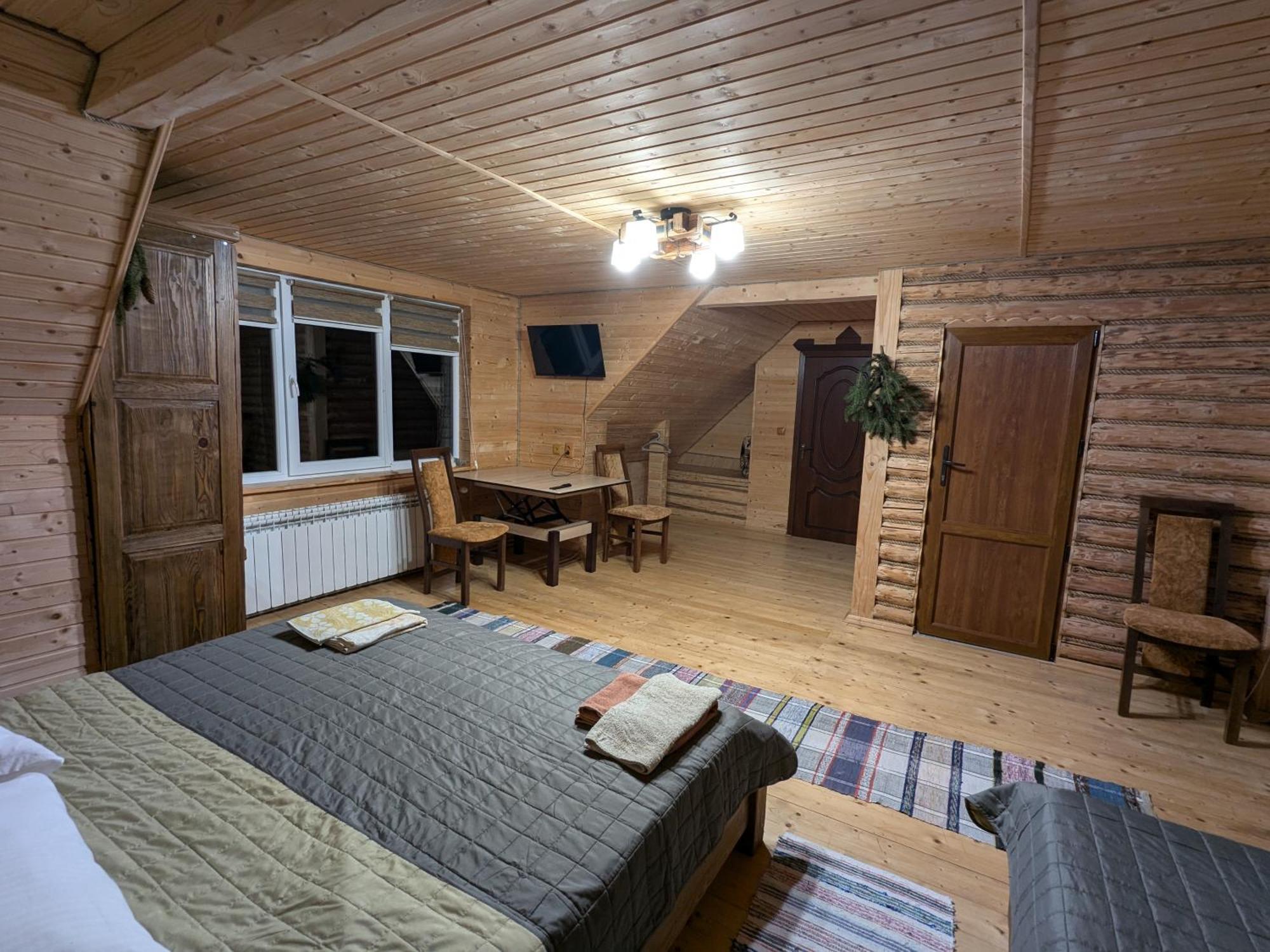 Hotel Gostynna Rodyna Izky Exterior foto